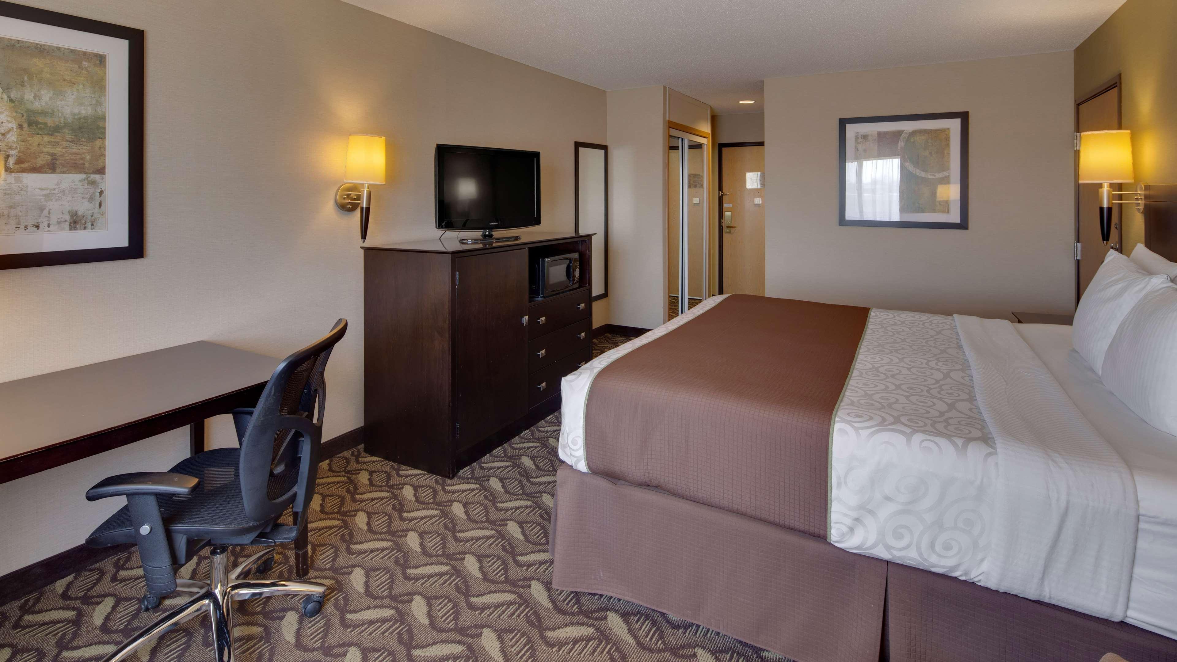 Best Western Pontiac Inn Экстерьер фото